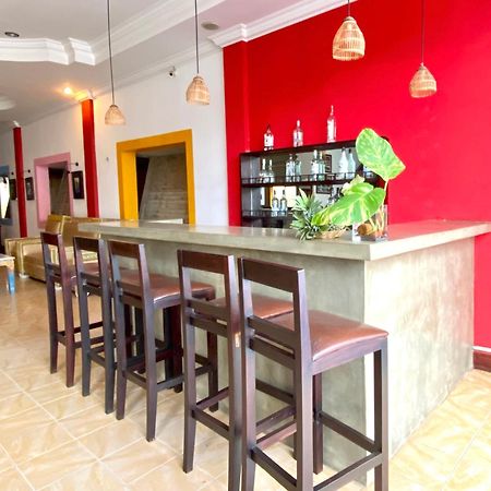 Vplus Hotel Siem Reap Luaran gambar