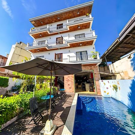 Vplus Hotel Siem Reap Luaran gambar