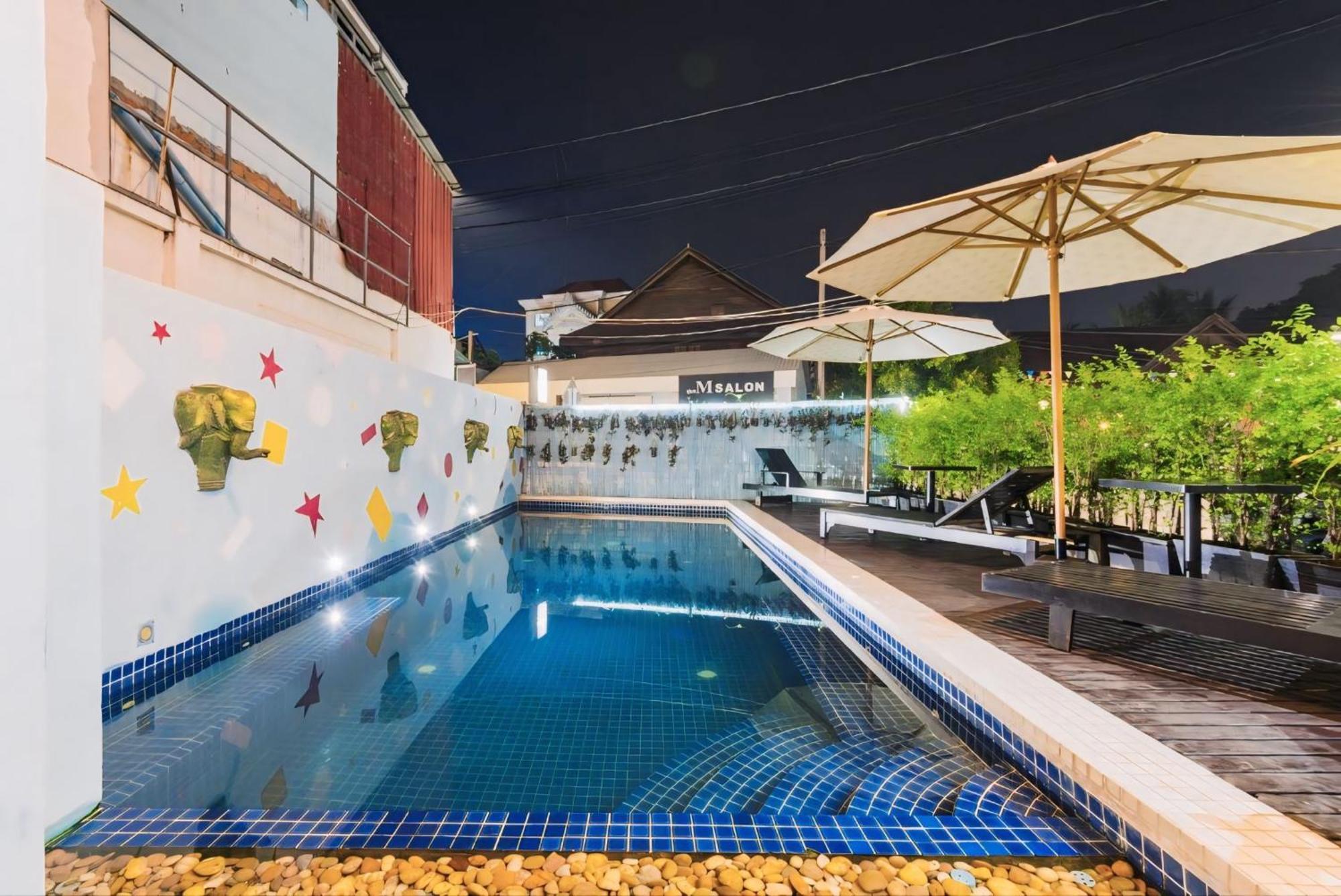 Vplus Hotel Siem Reap Luaran gambar