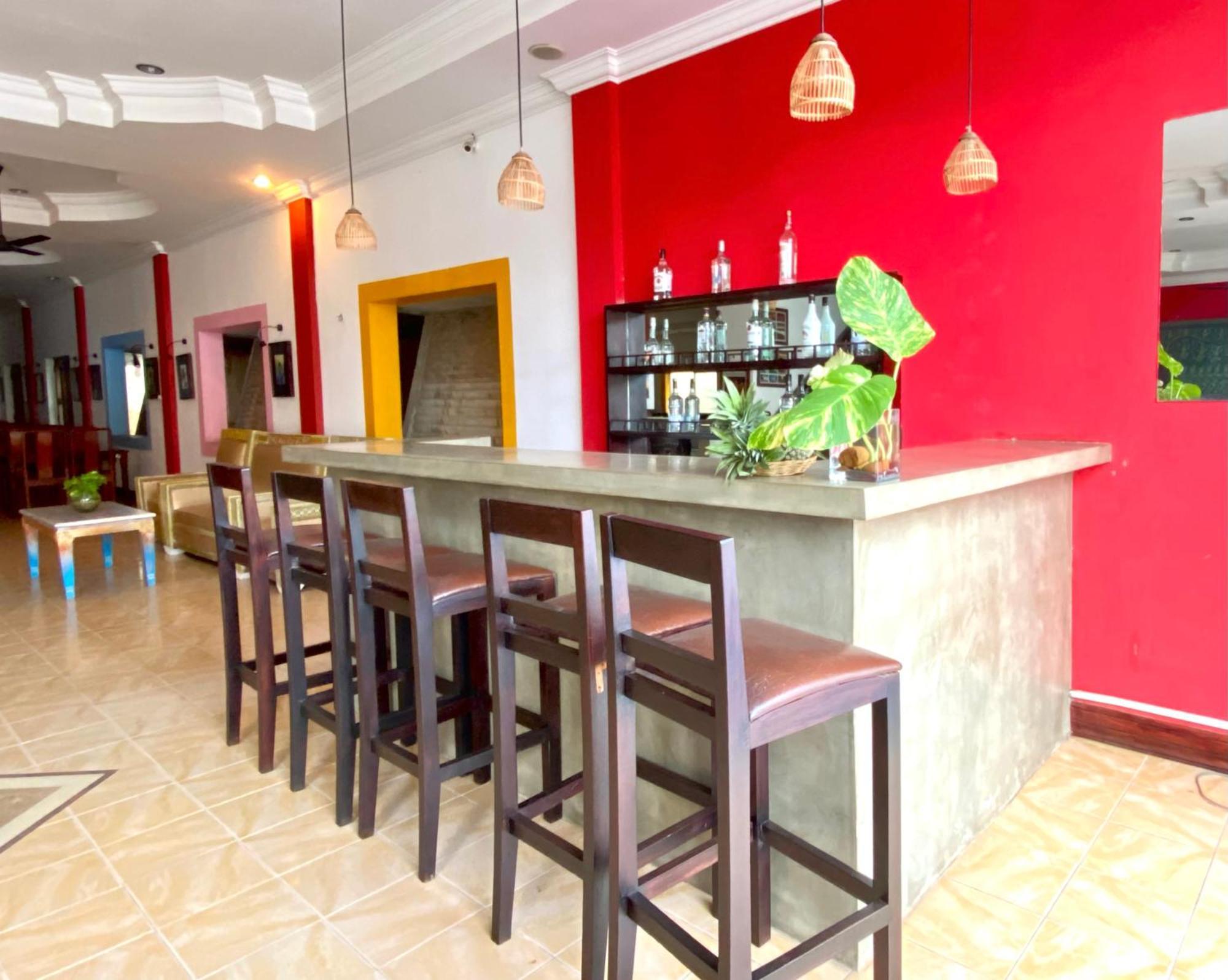 Vplus Hotel Siem Reap Luaran gambar