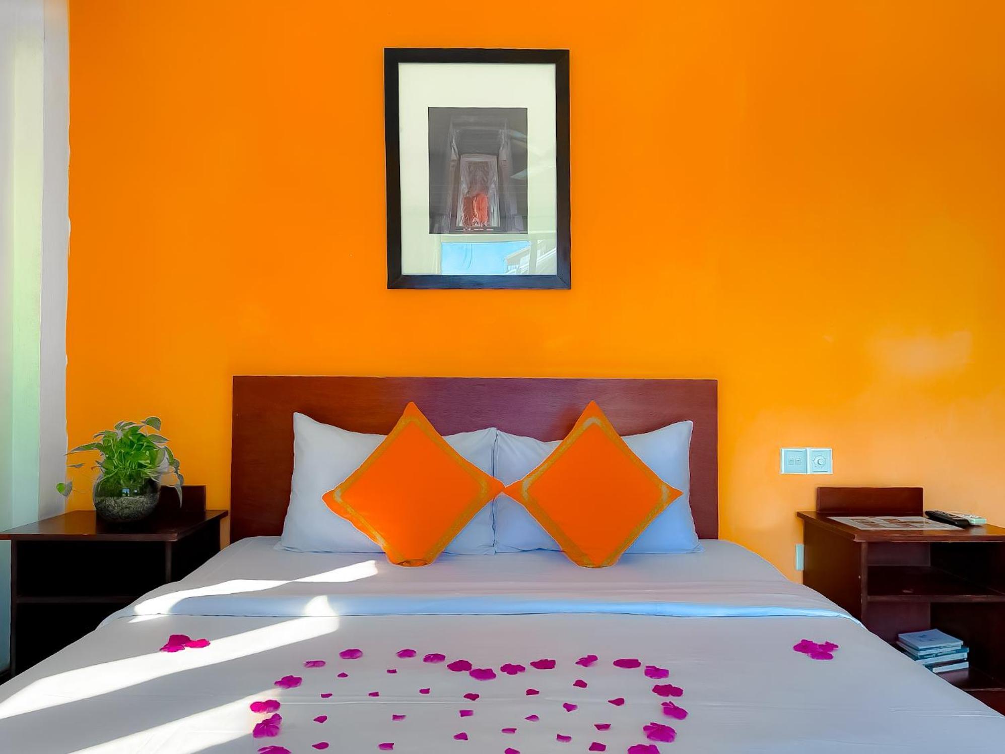 Vplus Hotel Siem Reap Luaran gambar