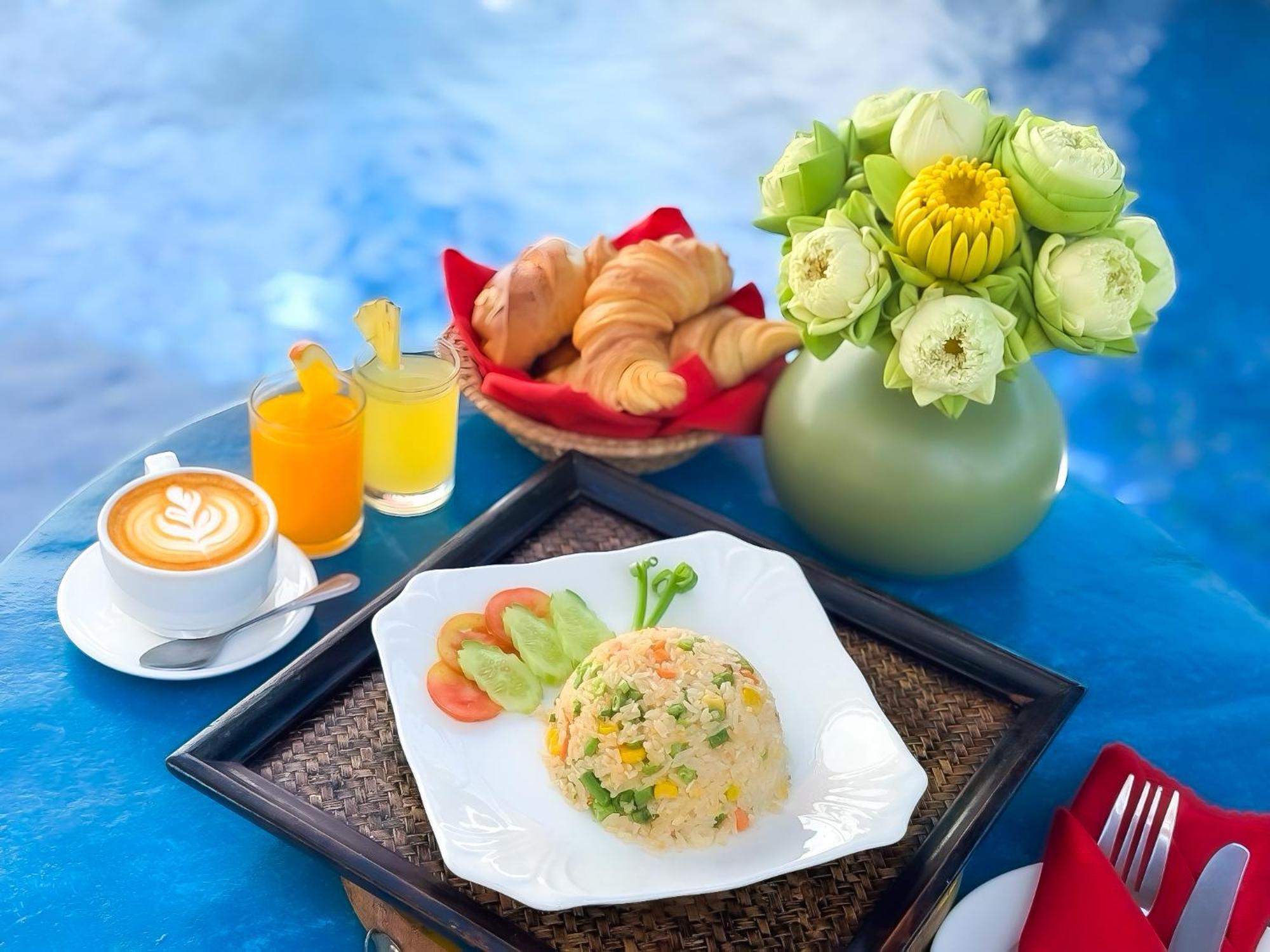 Vplus Hotel Siem Reap Luaran gambar